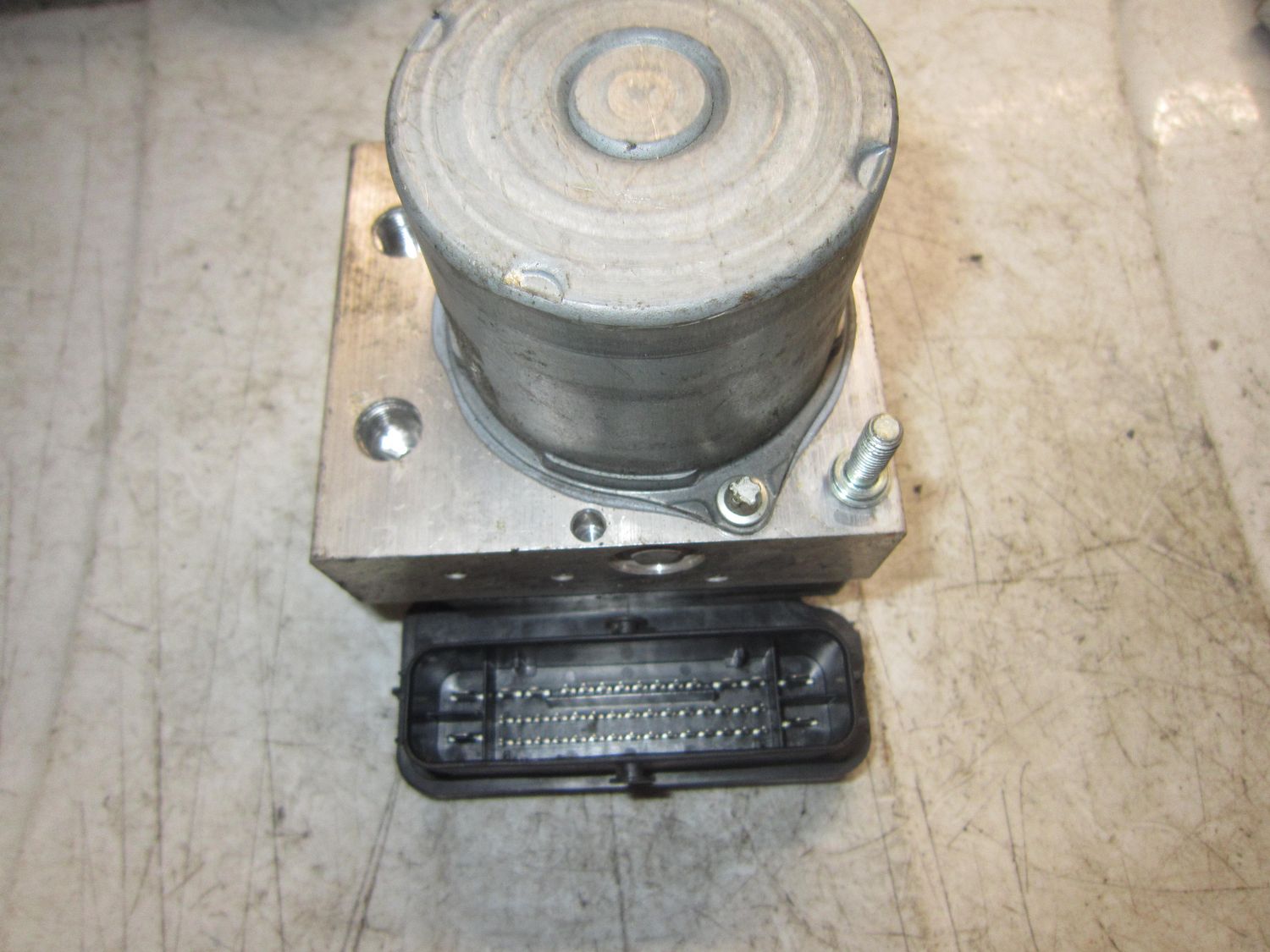 90-1000 Pompa ABS Bosch 98 275 511 80 9827551180 0 265 295 188 0 265 956 944   PEUGEOT  3008