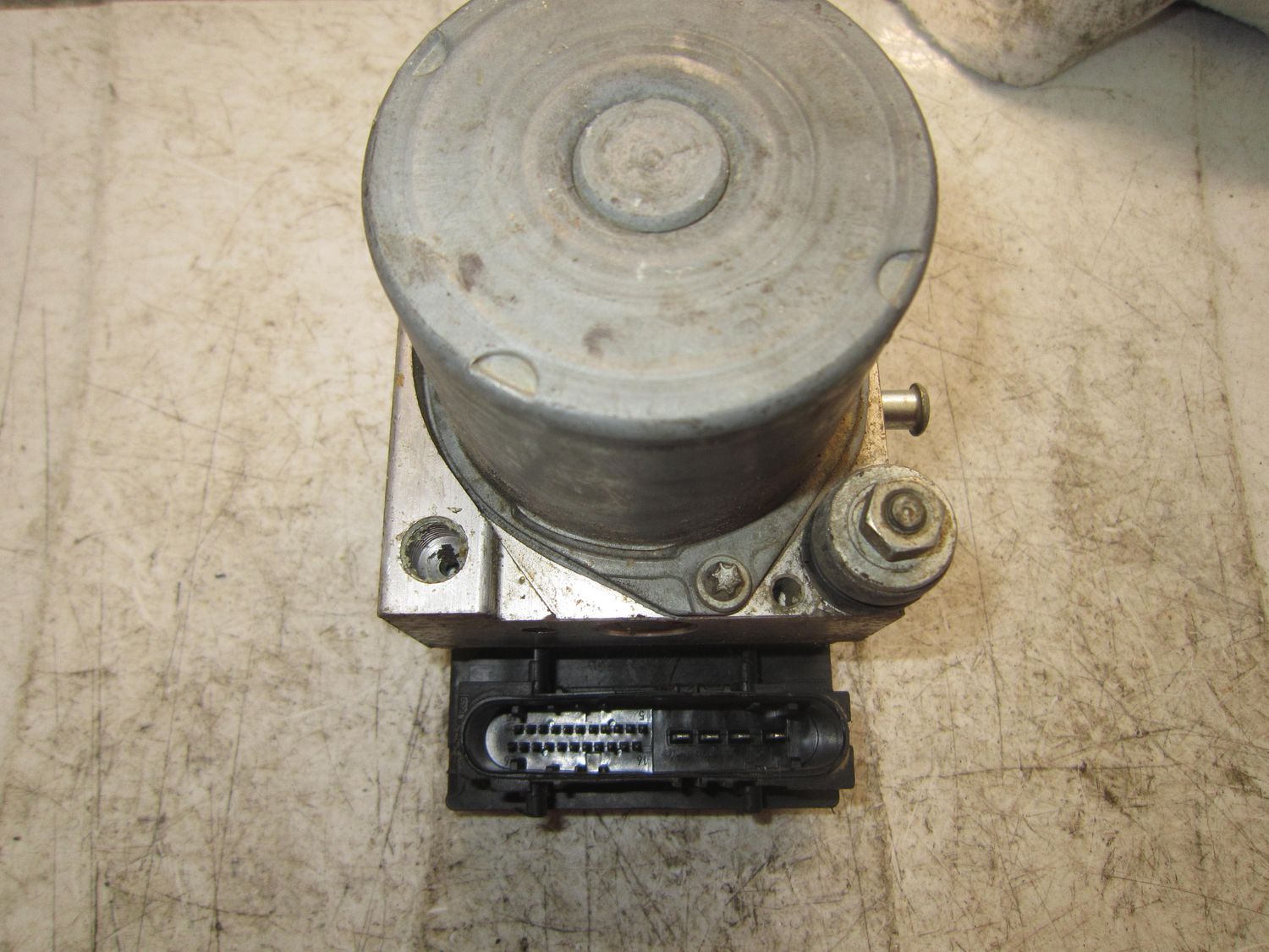 90-1037 Pompa ABS Bosch 0 265 231 899 0265231899 47660 JD000 0 265 800 609    NISSAN  Qashqai