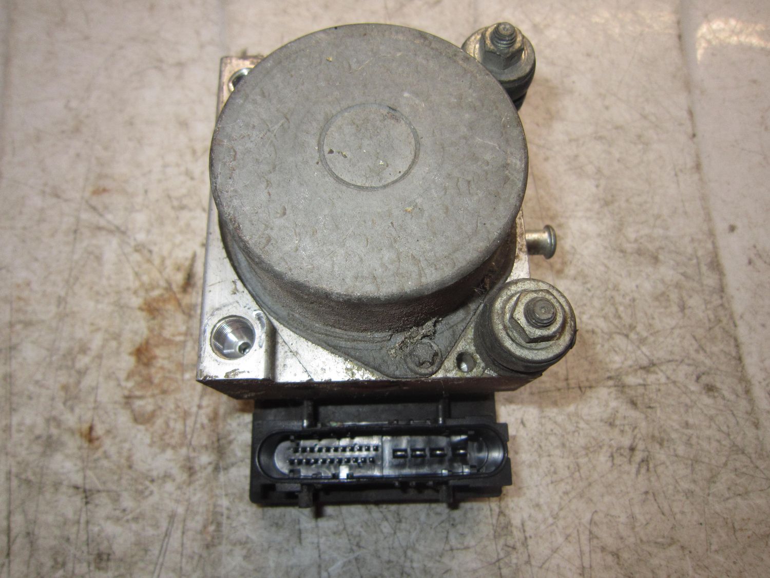 90-1067 Pompa ABS Bosch 0 265 231 841 0265231841 0 265 800 574 47660-BC60A   NISSAN  MICRA