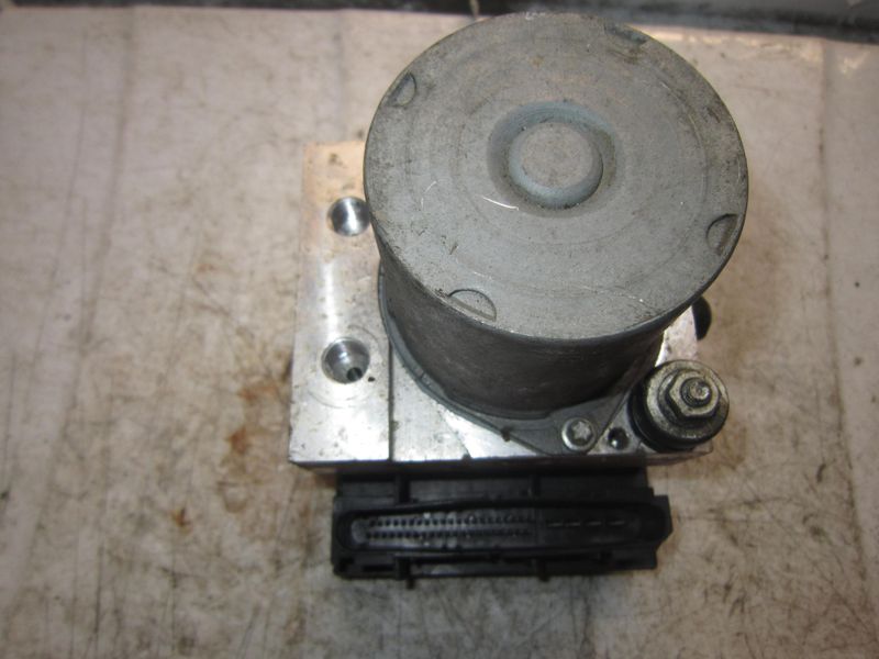90-1068 Pompa ABS Bosch 0 265 235 467 0265235467 A4514200575 0 265 950 786   SMART  451