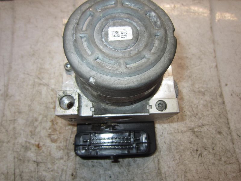 90-1077 Pompa ABS Ate Controller 476605919R   10.0220-0682.4 2-CAS100-1 28.5152-4011.3 10.0915-1466.3 RENAULT  TRAFIC