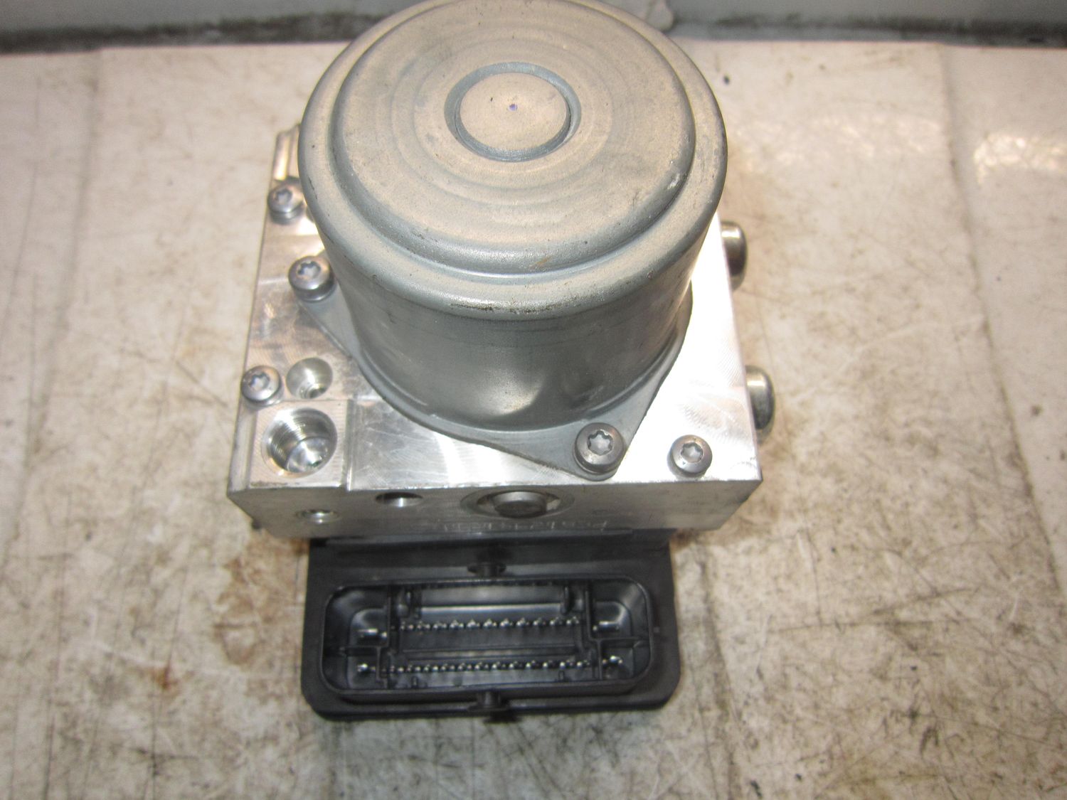 90-1082 Pompa ABS Trw 52026542   18552015 54086610H   FIAT  500