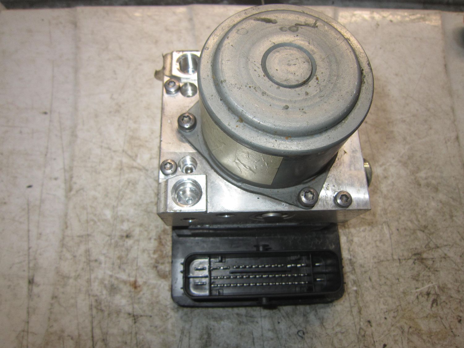 90-1093 Pompa ABS Trw 52137660   A008P156 54088339A   FIAT  500