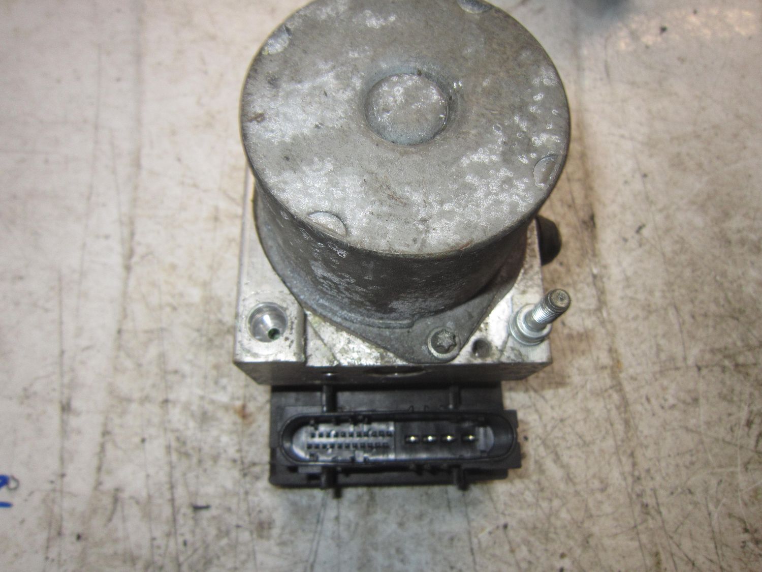 90-1099 Pompa Abs Bosch 0 265 257 579 0265257579 0 265 800 441      TOYOTA  AYGO