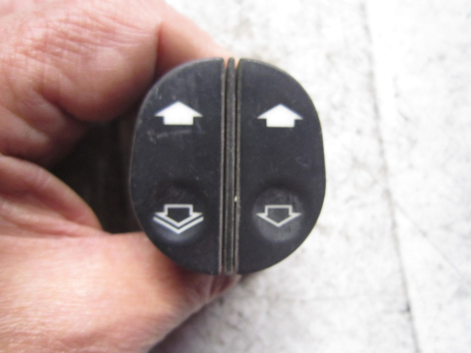 400-602 Pulsantiera Alzacristalli   6S6T 14529 AB 6S6T14529AB 03 1535 00    FORD  FIESTA