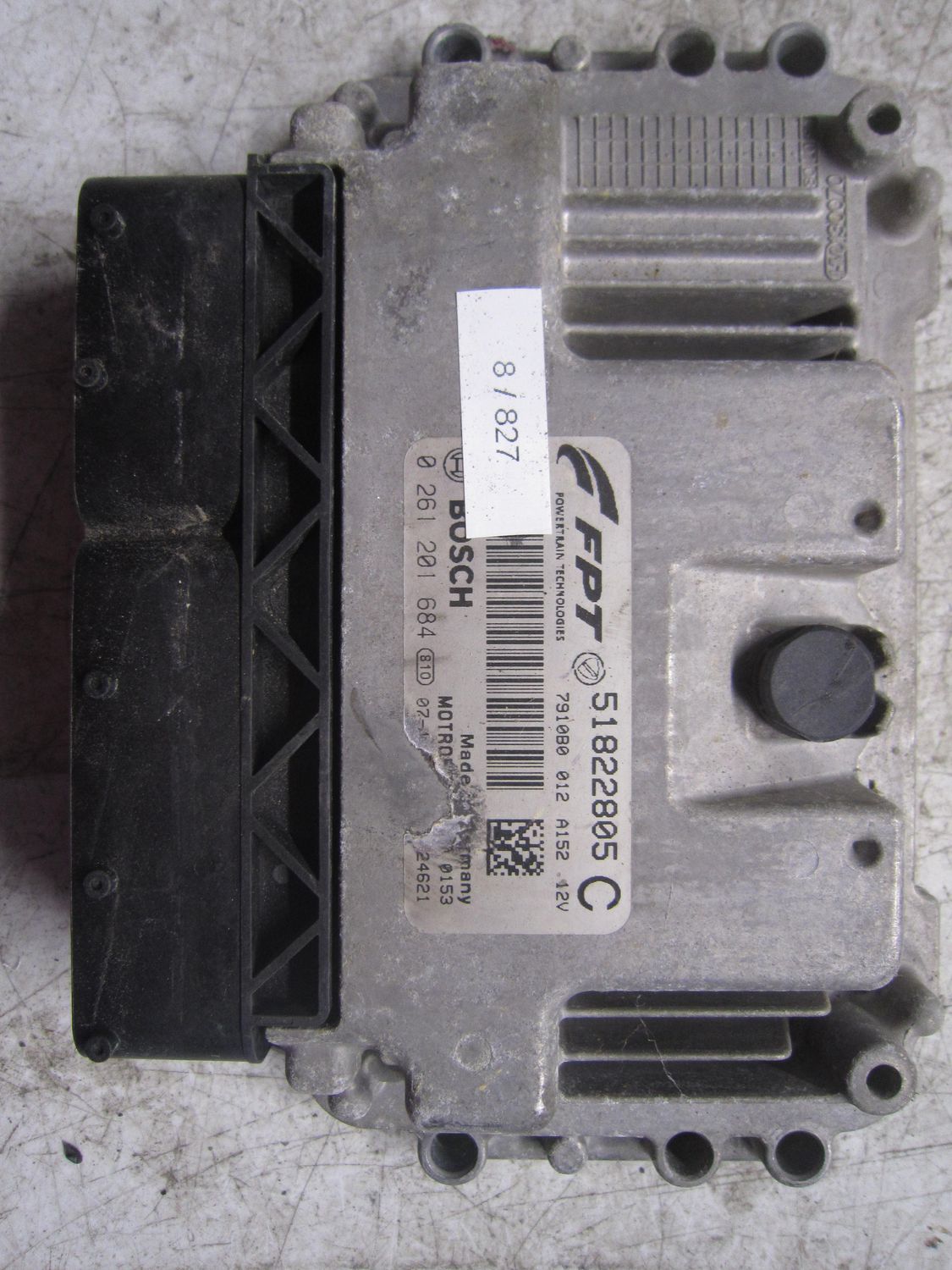 8-827 Centralina Motore Bosch 0 261 201 684 0261201684 51822805 1039S24621   FIAT Benzina Punto