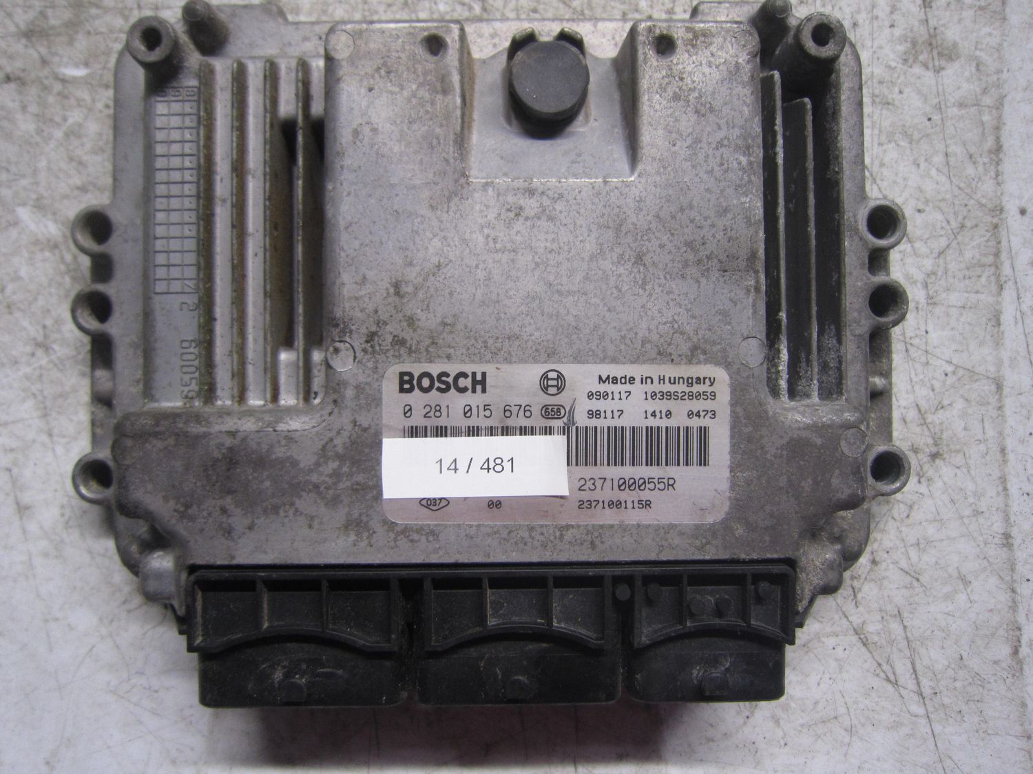 14-481 Centralina Motore Bosch 0 281 015 676 0281015676 237100055R 1039S28059 237100115R  RENAULT Diesel MEGANE