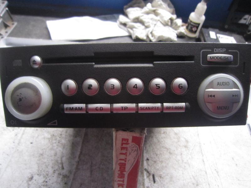 20-632 Autoradio Mitsubishi MZ312966       MITSUBISHI  COLT