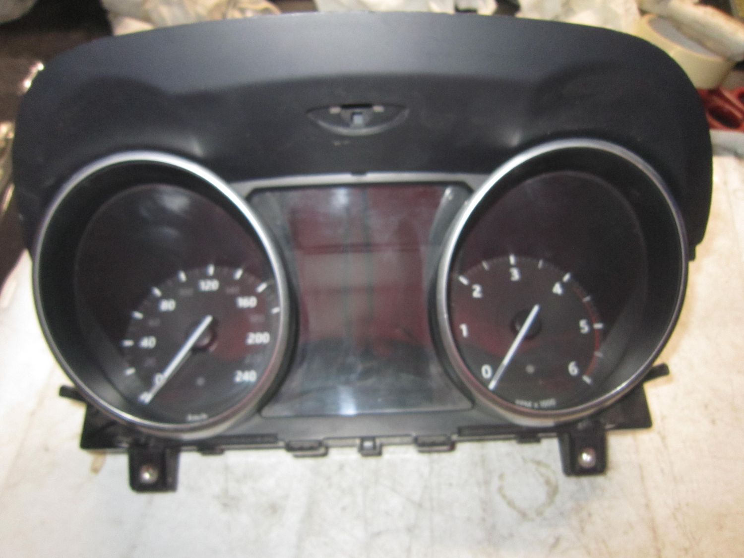 40-753 Quadro Strumenti / Contachilometri Land Rover HJ3210849EC   LR-0050-005 HW: 01 SW: 17.1  LAND ROVER Diesel EVOQUE