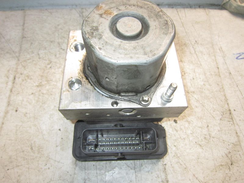 90-1140 Pompa ABS Bosch GK31-2C405-AH GK312C405AH 0 265 291 370 0 265 956 396   FORD Diesel Transit