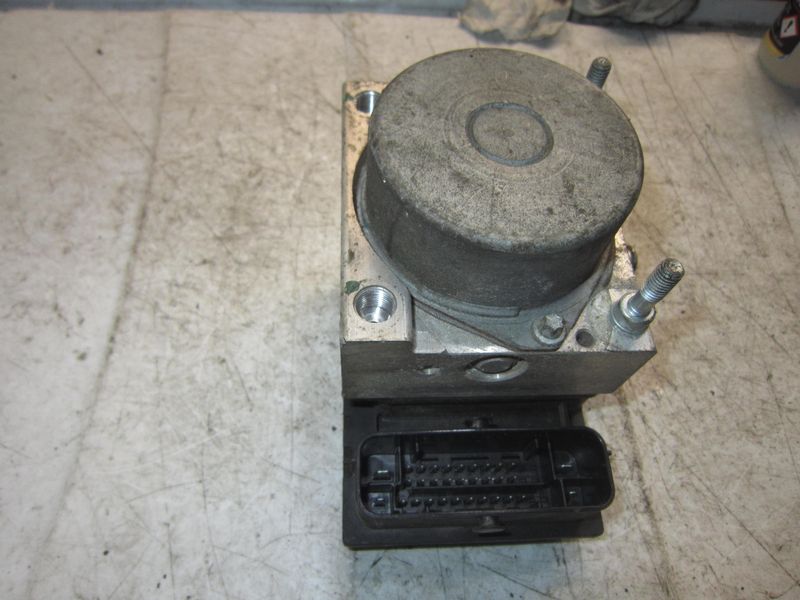 90-1151 Pompa ABS Bosch 0 265 232 384 0265232384 8200 846 463 0 265 800 903   DACIA  Duster