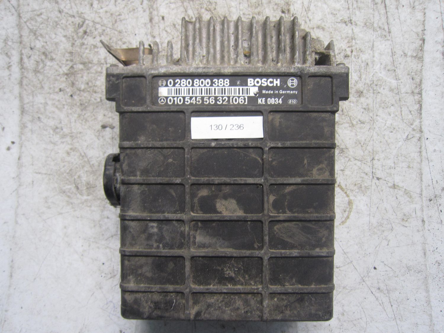 130-236 Centralina Motore Bosch 0 280 800 388 0280800388 010 545 56 32 KE0034   MERCEDES Benzina 190 E