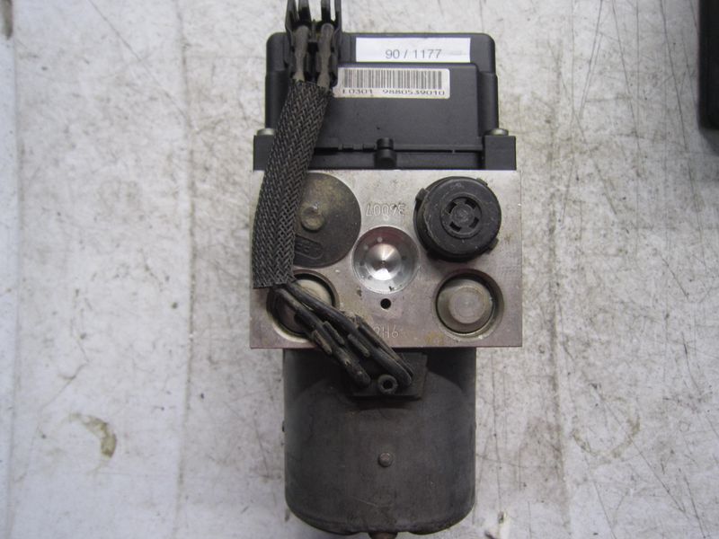 90-1177 Pompa ABS Bosch 110 000 31300 11000031300 47660 VK310    NISSAN  NAVARA