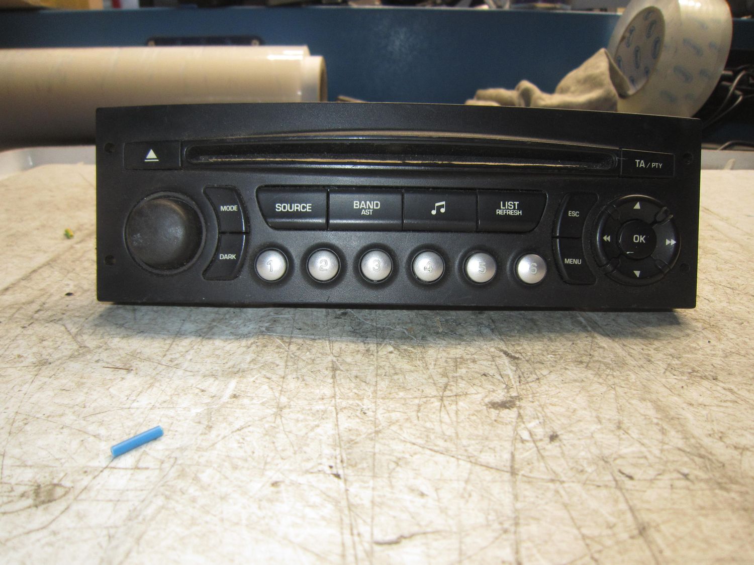 20-644 Frontalino Citroen / Peugeot PANNELLO RADIO RD4   CITROEN / PEUGEOT  VARIE