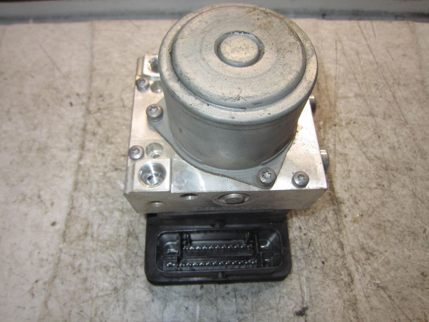 90-1215 Pompa ABS Trw 52056415   A001G704 54087689A   FIAT  500