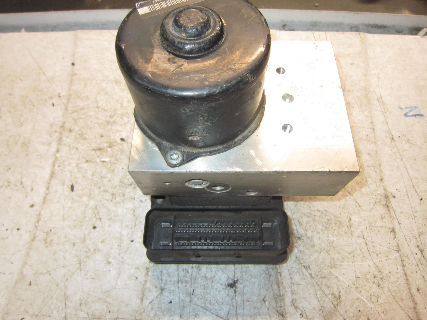 90-1199 Pompa ABS Ate Controller A 005 431 15 12  A0054311512 Q02 10.0204-0418.4 A 034 545 70 32 10.0925-1572.3 MERCEDES  CLASSE C