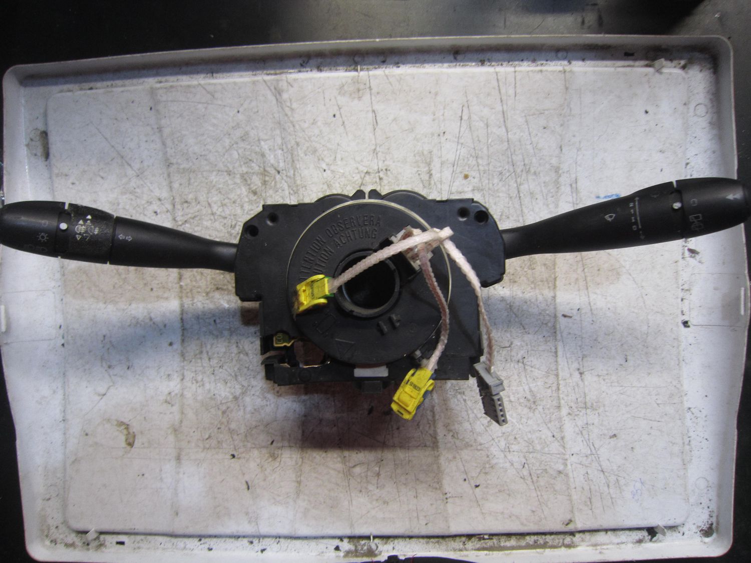 300-296 Comando Luci Devioluci Frecce Tergi Cruise Citroen / Peugeot 96608 847 XT 96608847XT COM2003    CITROEN  C 3