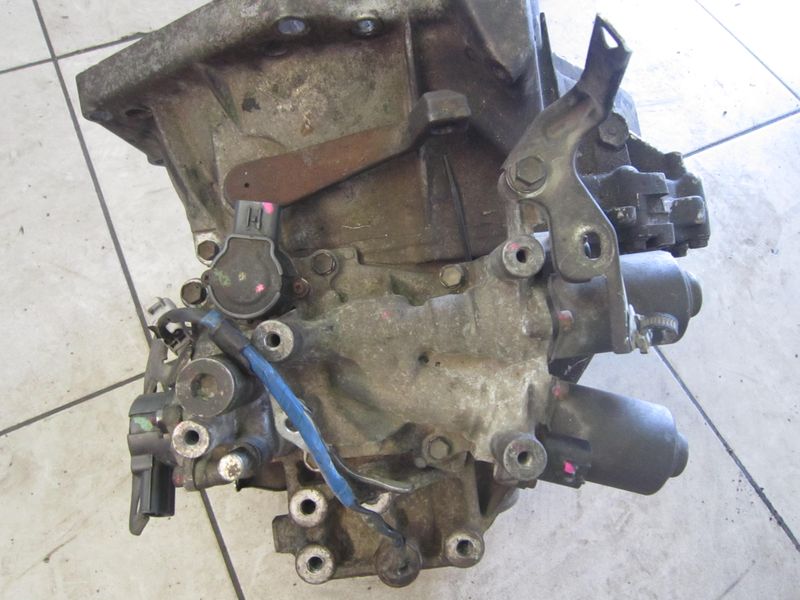 81-10  Cambio Robottizzato Toyota CAMBIO   ROBOTTIZZATO YARIS   TOYOTA  YARIS