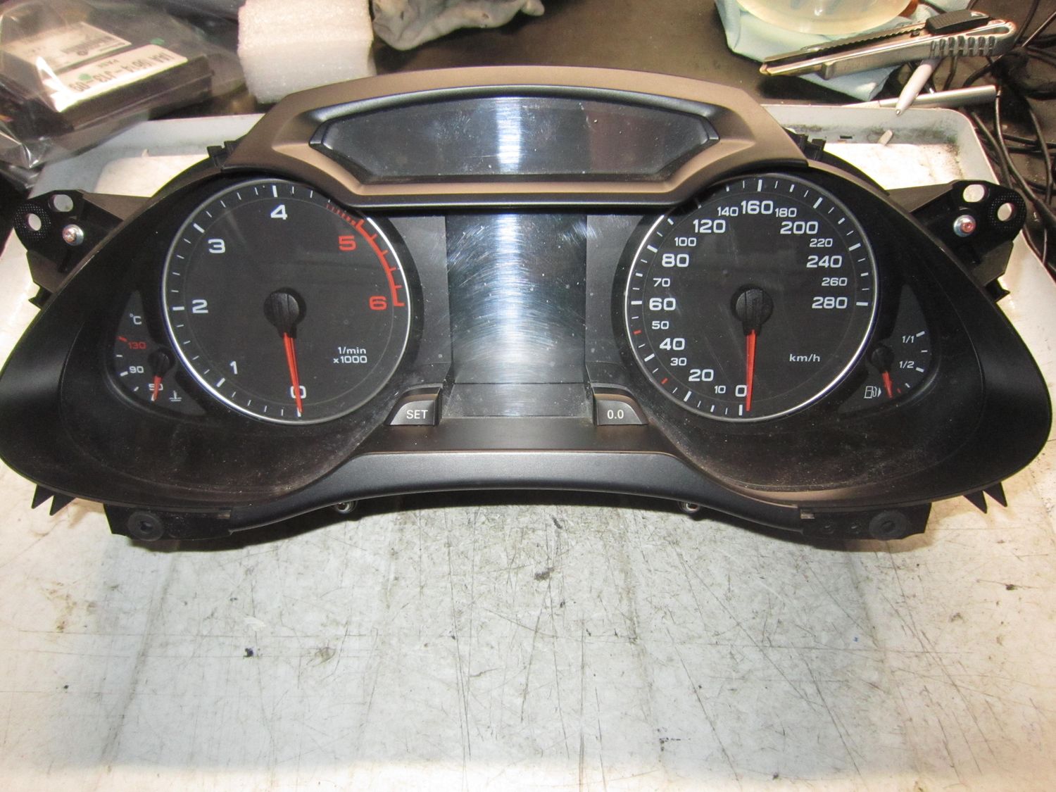 40-772 Quadro Strumenti / Contachilometri Magneti Marelli 8K0 920 930 8K0920930 503002371404    AUDI Diesel A 4