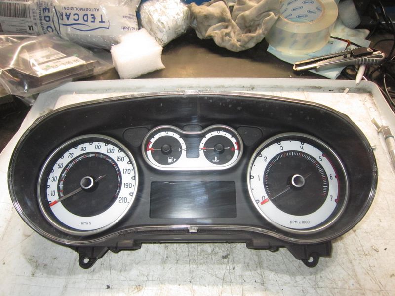 40-774 Quadro Strumenti / Contachilometri Alfa Romeo / Fiat / Lancia 51913542   A2C32922600    FIAT Diesel 500