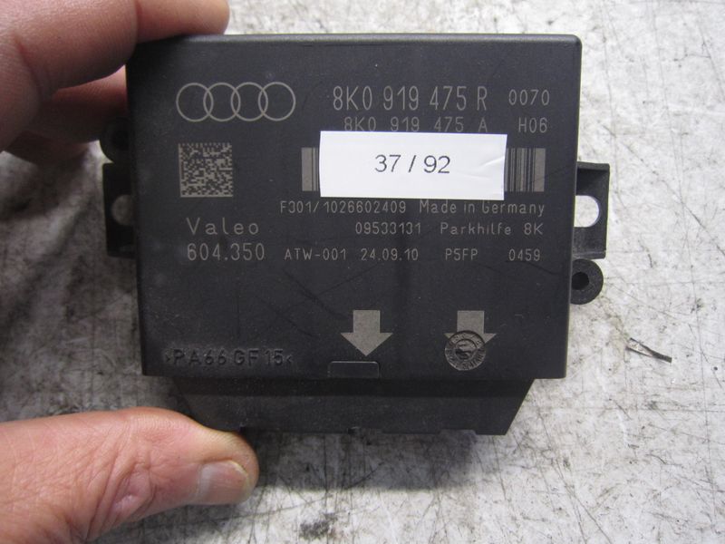 37-92 Centralina Sensori Parcheggio Valeo 8K0 919 475 R 8K0919475R 604.350 H06   AUDI  Varie