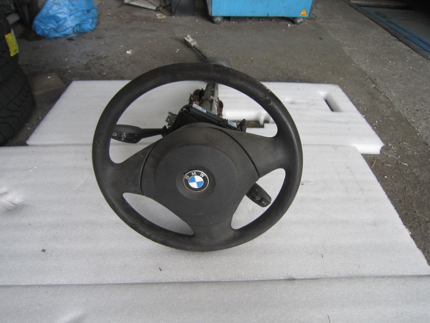 90-1236 Piantone Sterzo Bmw 3230 6786899AI01 32306786899AI01 6 989 566-02 391 00 2081   BMW  SERIE 1