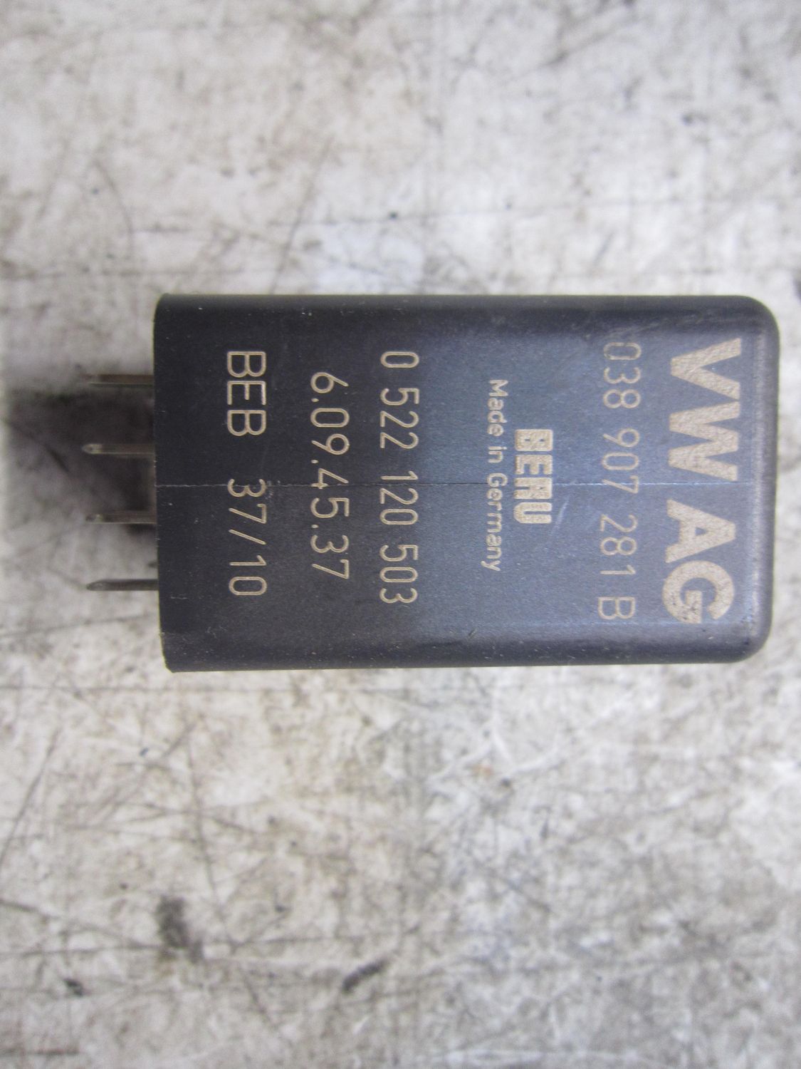 91-88 Rele' Candeletta Audi 038 907 281 B 038907281B 0 522 120 503    AUDI Diesel A 4