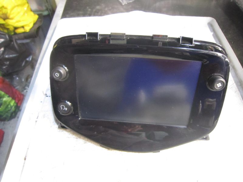 20-672 Autoradio Pioneer AVH-9448ZC AVH9448ZC 86140-YV010    PEUGEOT   108