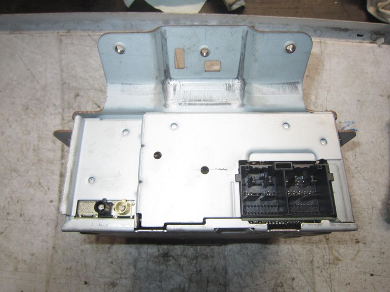 20-664 Autoradio Fomoco 0259A/EE0KA/ALTAA 0259AEE0KAALTAA 18D832 18C815 19C107  FORD  ECOSPORT