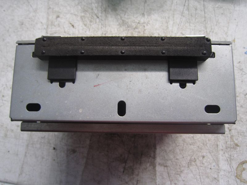 20-682 Autoradio Fomoco 8A6T-18C815-BP 8A6T18C815BP RADIO AHU    FORD  Fiesta