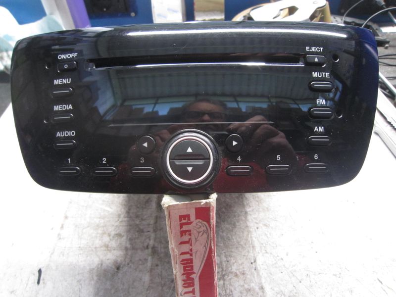 20-717 Autoradio Delphi 7355657250   F263 EUR    FIAT  DOBLO'