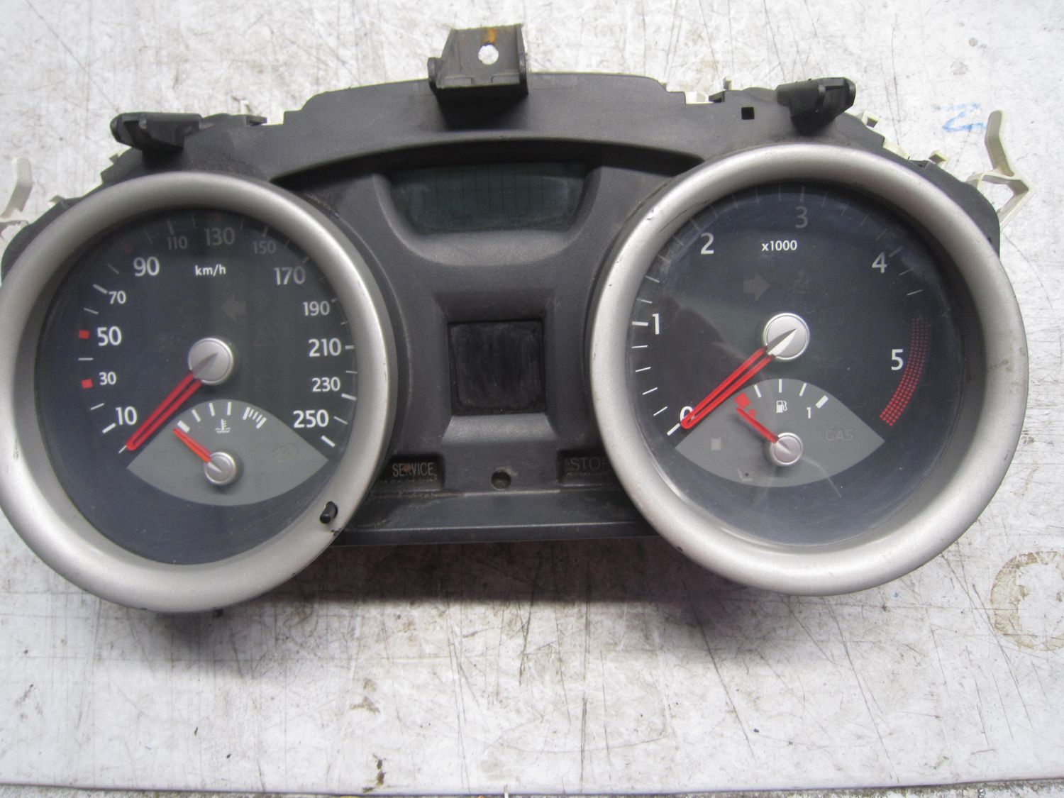 40-777 Quadro Strumenti / Contachilometri Visteon 8200399700   351 1 0419    RENAULT Diesel MEGANE