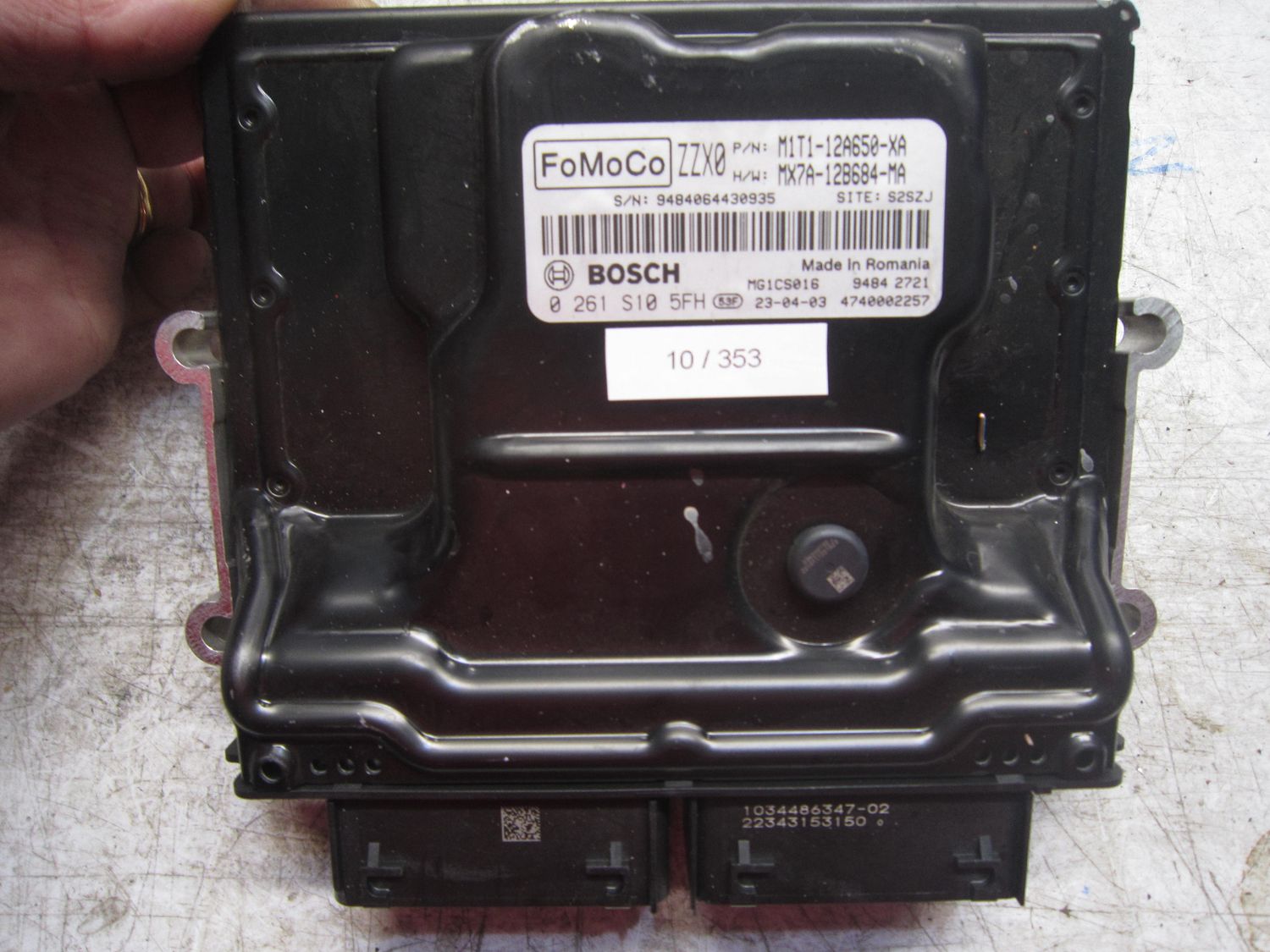 10-353 Centralina Motore Bosch 0 261 S10 5FH 0261S105FH M1T1-12A650-XA MX7A-12B684-MA 4740002257  FORD Elettrica / Benzina PUMA