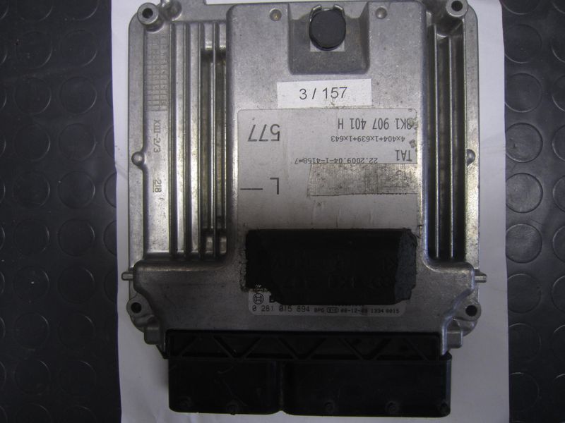 3-157 Centralina Motore Bosch 0 281 015 894 0281015894 8K0 907 352 A 8K0907352A 1039S31932 AUDI Diesel VARIE 3.0  2.7