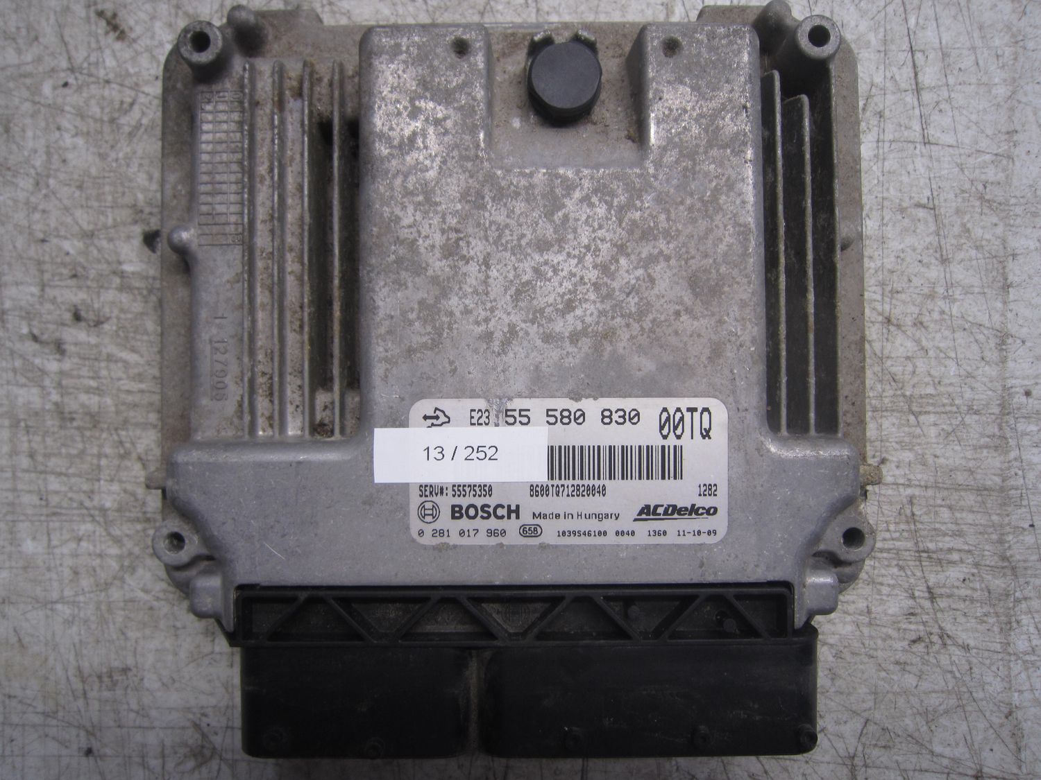13-252 Centralina Motore Bosch 0 281 017 960 0281017960 55580830 1039S46100 55575350  OPEL Diesel Corsa