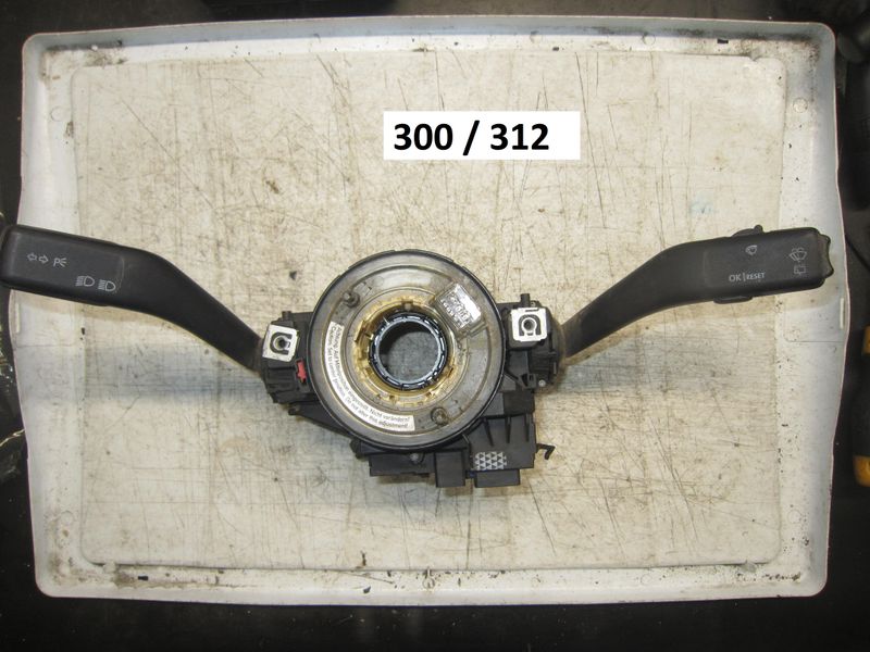 300-312 Comando Luci Devioluci Frecce Tergi Cruise Volkswagen 1K0953513   1K0953519A  1K0953503AM  1K0959653C  VOLKSWAGEN  GOLF