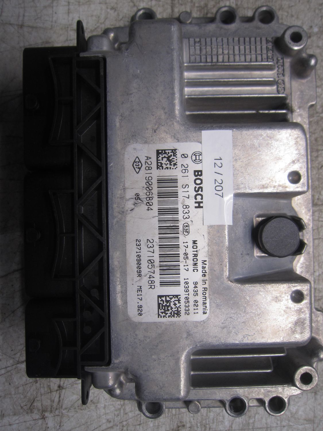 12-207 Centralina Motore Bosch 0 261 S17 833 0261S17833 A2819006804 1039T05332 ME17.920 237105748R SMART Benzina 453