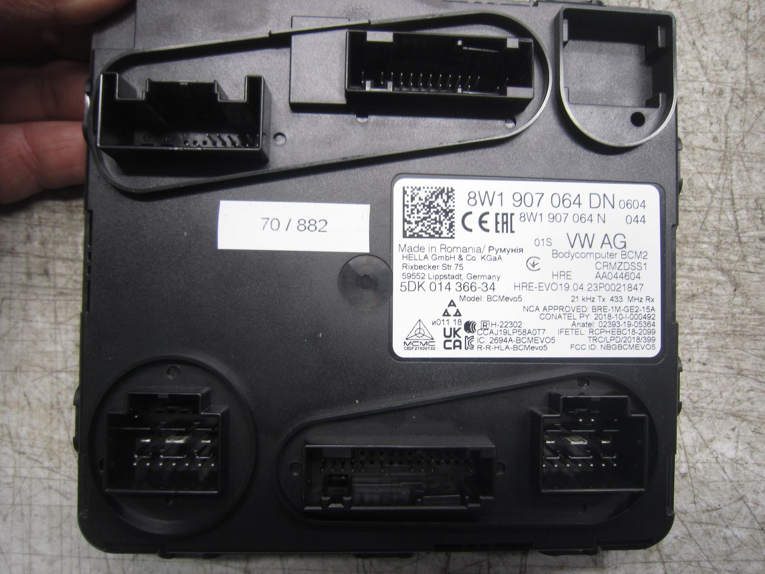 70-882 Centralina Modulo Confort Hella Kg 8W1 907 064 DN 8W1907064DN 5DK 014 366-34 BCM2   AUDI  A 4