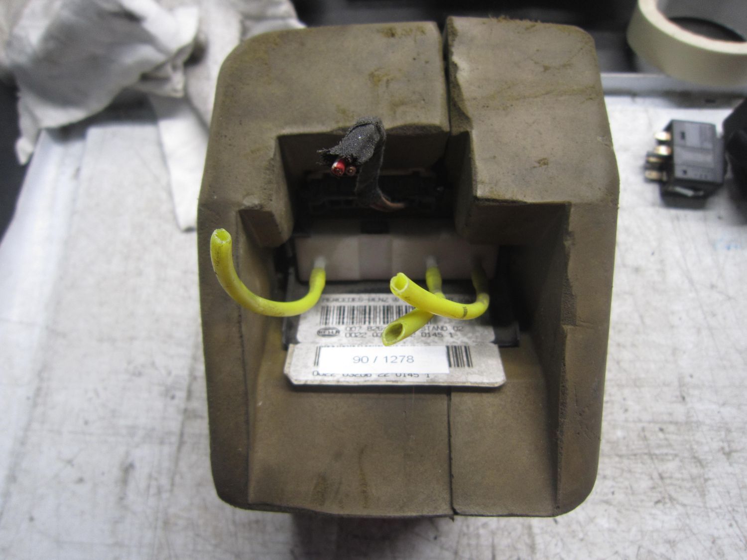 90-1278 Pompa Chiusura Centralizzata Hella Kg 007 826-02 00782602 1688000348 1688000035   MERCEDES  CLASSE A
