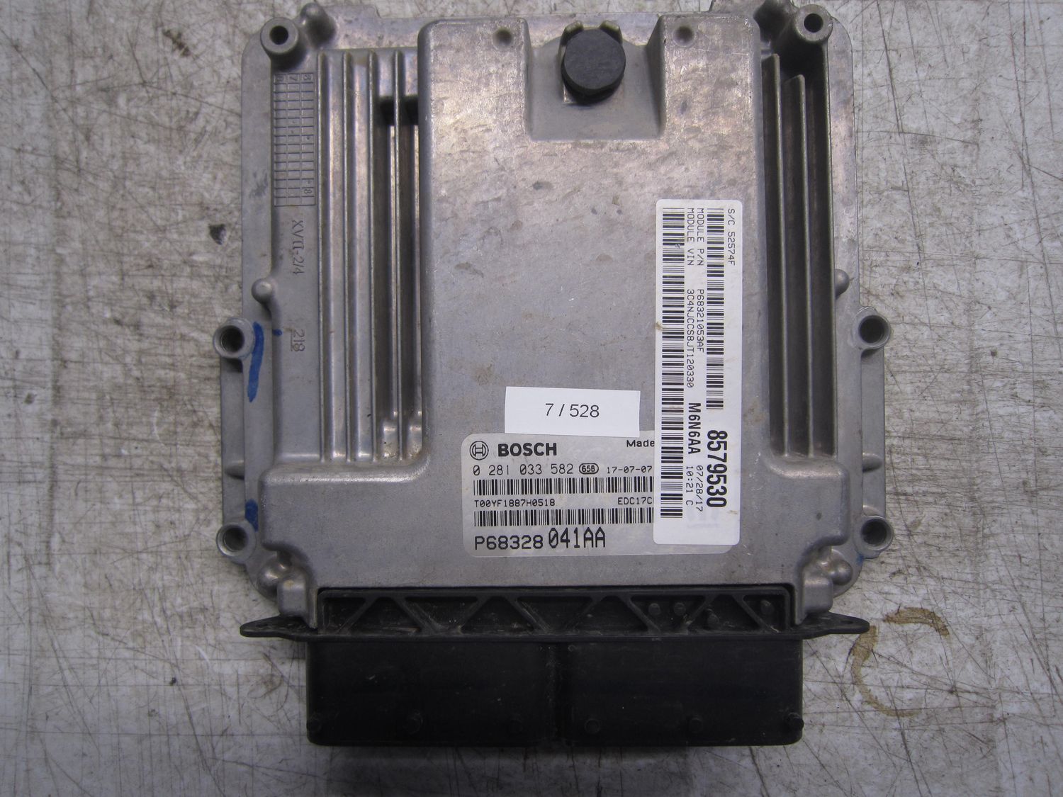 7-528 Centralina Motore Bosch 0 281 033 582 0281033582 P68328 041AA  EDC17C69 2844510 JEEP Diesel Compass