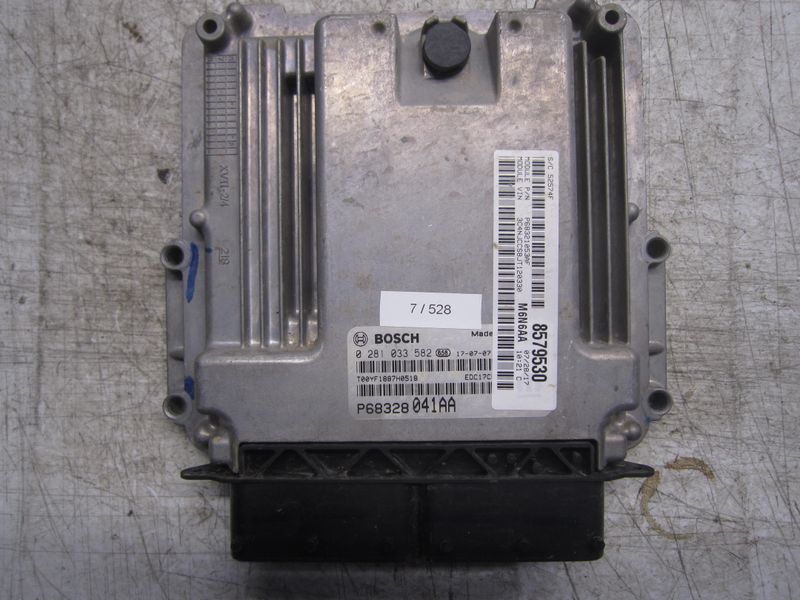 7-528 Centralina Motore Bosch 0 281 033 582 0281033582 P68328 041AA  EDC17C69 2844510 JEEP Diesel Compass