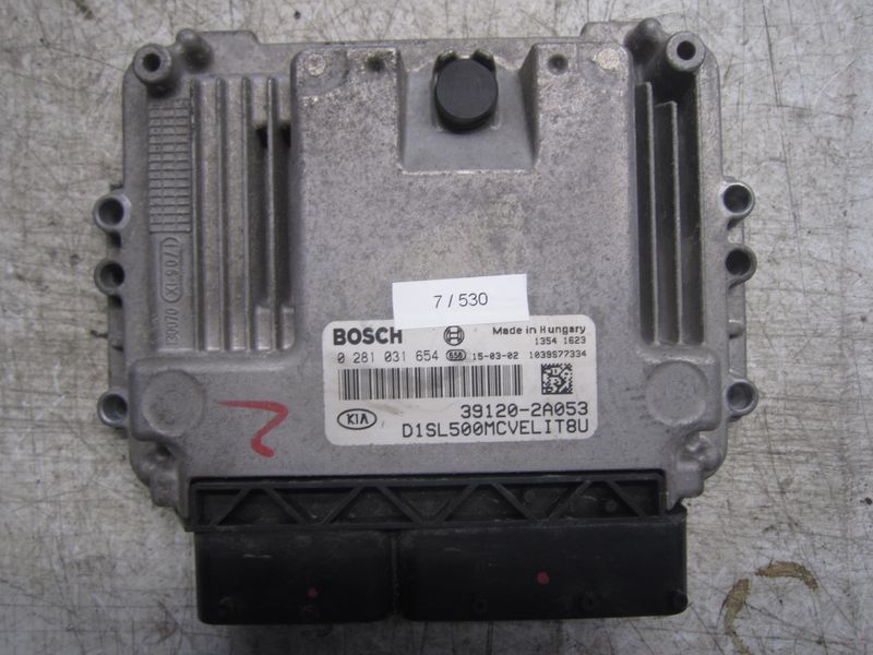 7-530 Centralina Motore Bosch 0 281 031 654 0281031654 39120-2A053 1039S77334   KIA  Diesel  SPORTAGE
