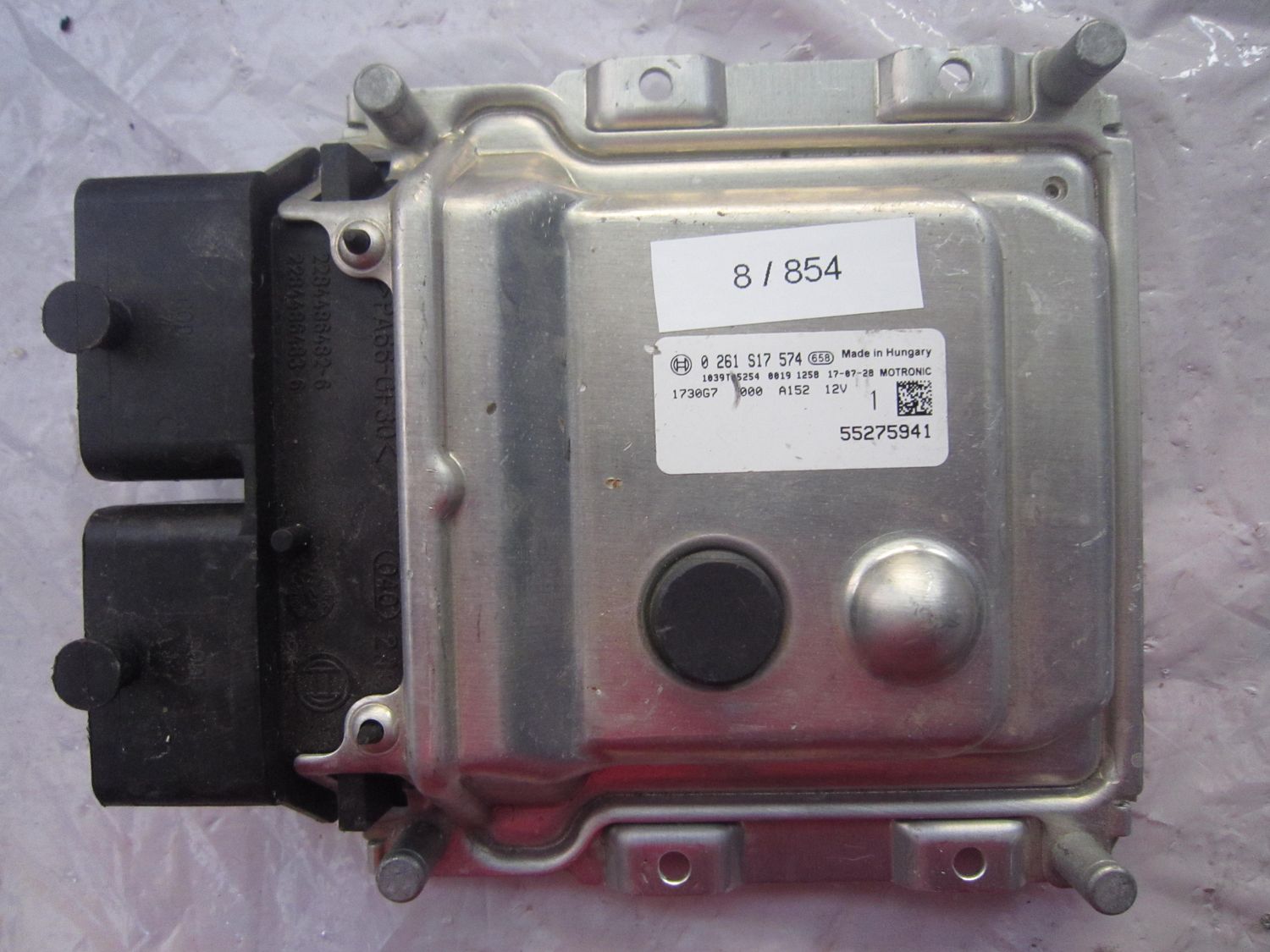 8-854 Centralina Motore Motronic 0 261 S17 574 0261S17574 55275941 1039T05254   FIAT Benzina 500