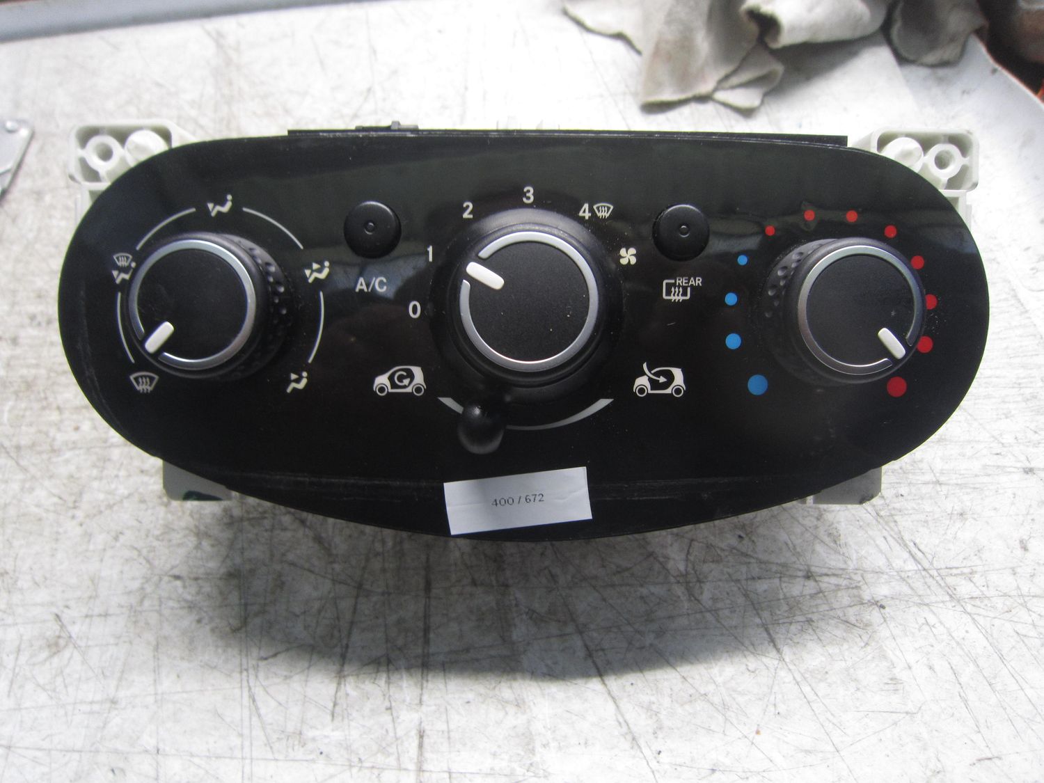 400-672 Unità controllo del clima Behr 00978102       DACIA  SANDERO