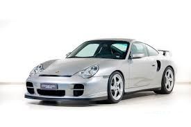 996