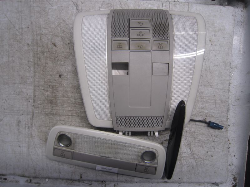 400-680 Plafoniera Illuminazione Mercedes A 204 820 20 01 A2048202001 A 204 820 85 26    MERCEDES  CLASSE  C
