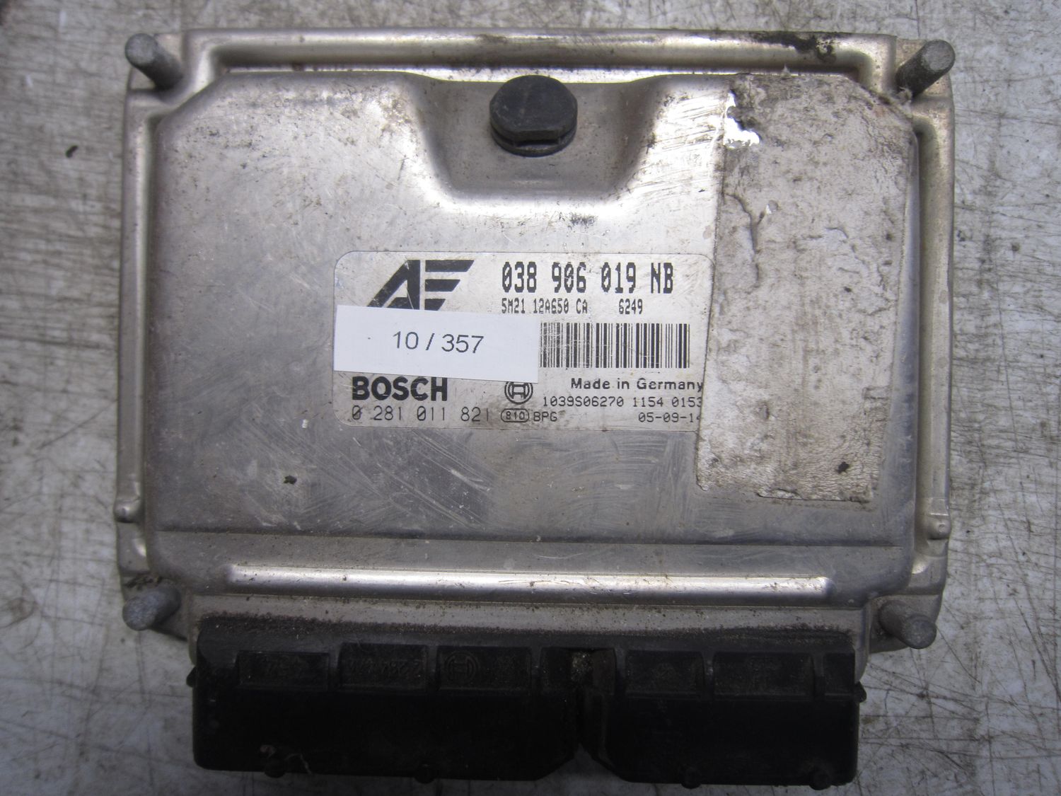 10-357 Centralina Motore Bosch 0 281 011 821 0281011821 038 906 019 NB 1039S06270   FORD Diesel GALAXY