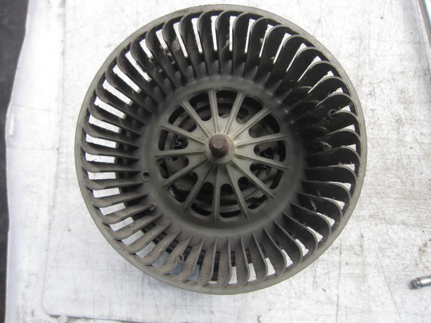 36-302 Ventola Riscaldamento Behr L5960000       MERCEDES  CLASSE C