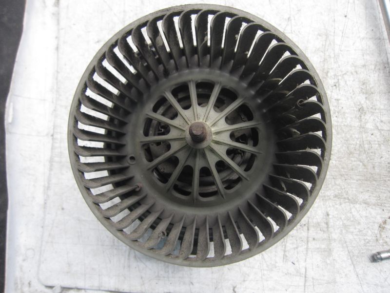 36-302 Ventola Riscaldamento Behr L5960000       MERCEDES  CLASSE C