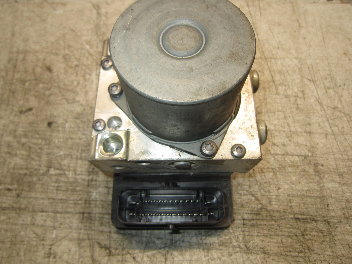 90-1306 Pompa ABS Trw 1S0 614 517 R 1S0614517R     VOLKSWAGEN  Up
